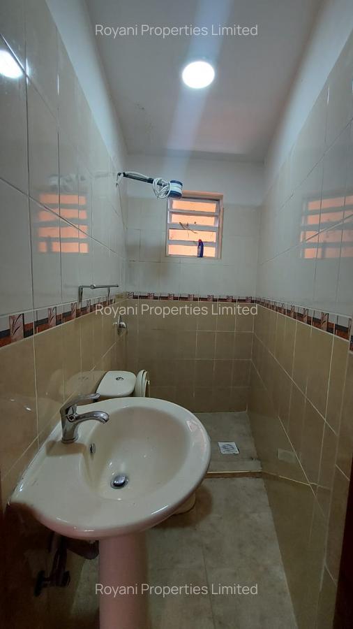 4 Bed Villa with En Suite at Kangoya - 7
