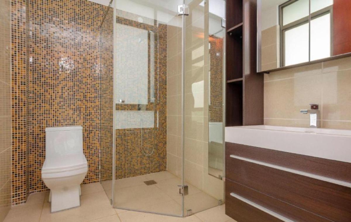 3 Bed Apartment with En Suite at Westlands - 18