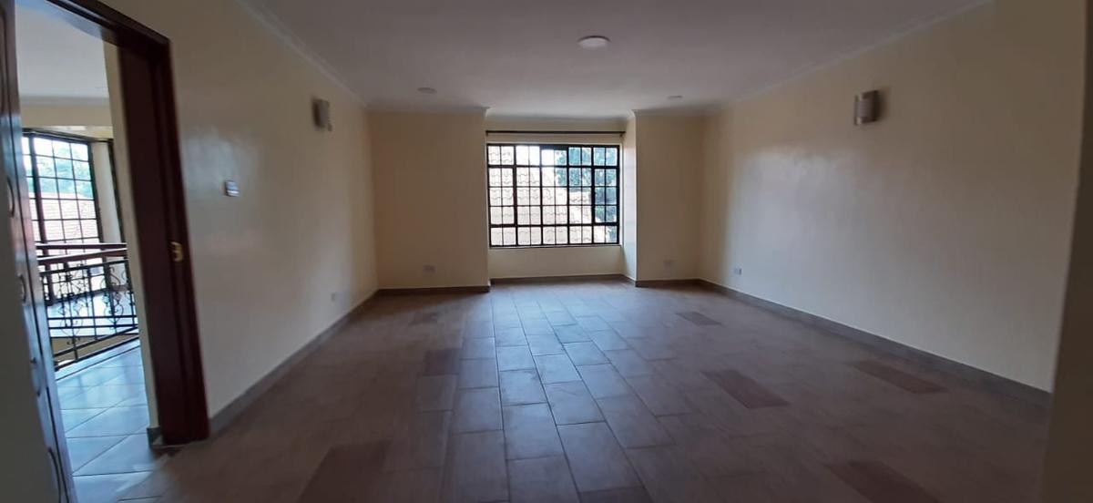 5 Bed Townhouse with En Suite at Kyuna Crescent - 9