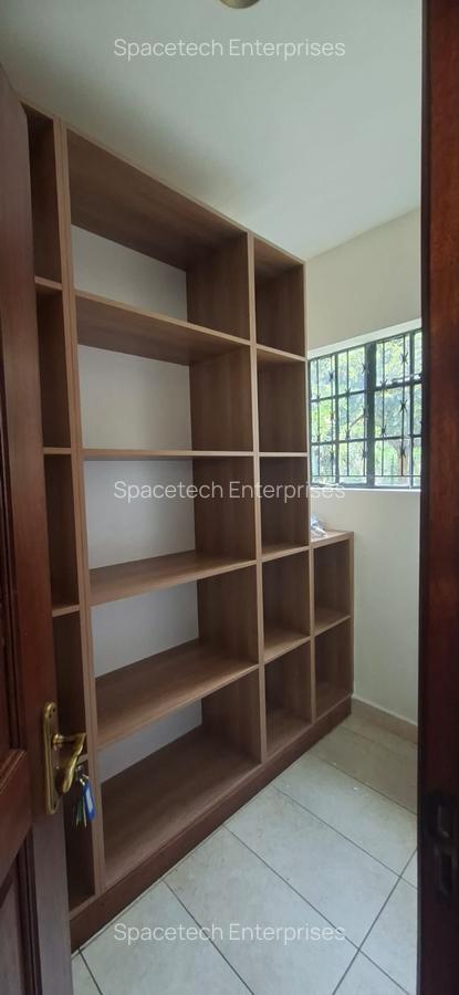 5 Bed House with En Suite in Kitisuru - 10