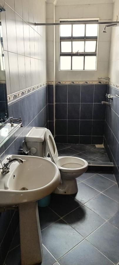 3 Bed Apartment with En Suite at Sports Road - 10