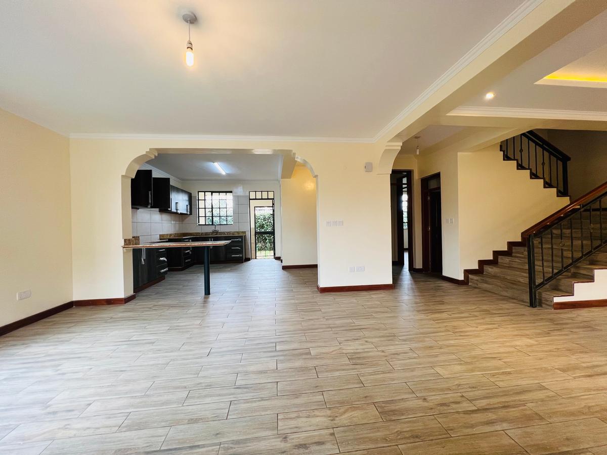 4 Bed Townhouse with En Suite at Kimbo - 13