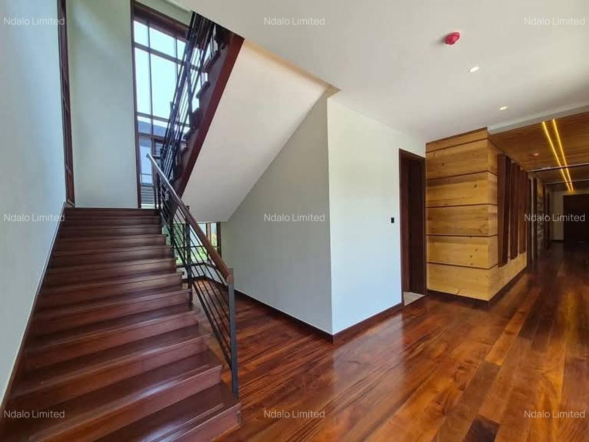 5 Bed House with En Suite at Runda - 6