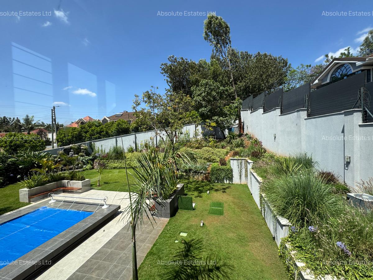 5 Bed Townhouse with En Suite in Runda - 15