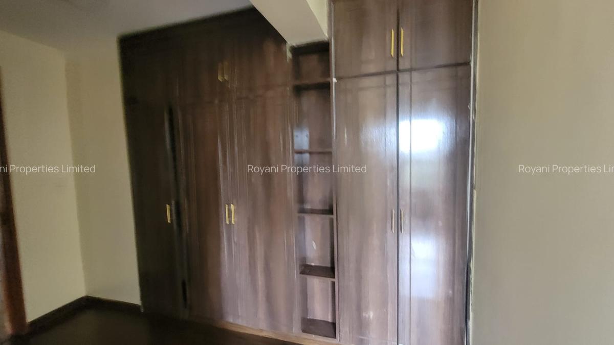 3 Bed Apartment with En Suite in Kileleshwa - 14