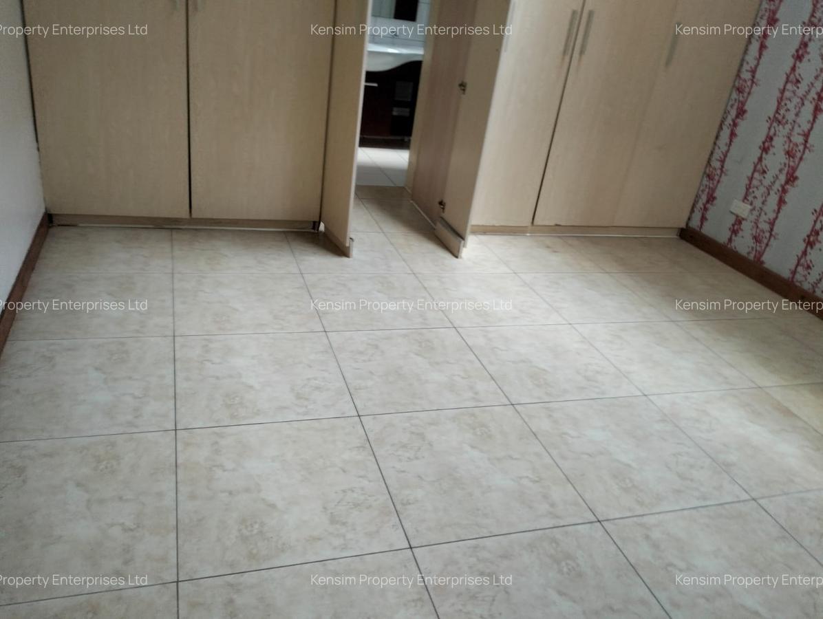 4 Bed Townhouse with En Suite in Riverside - 5