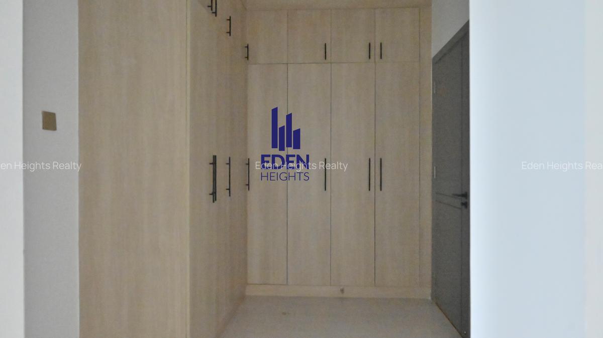 4 Bed Apartment with En Suite in Kilimani - 11