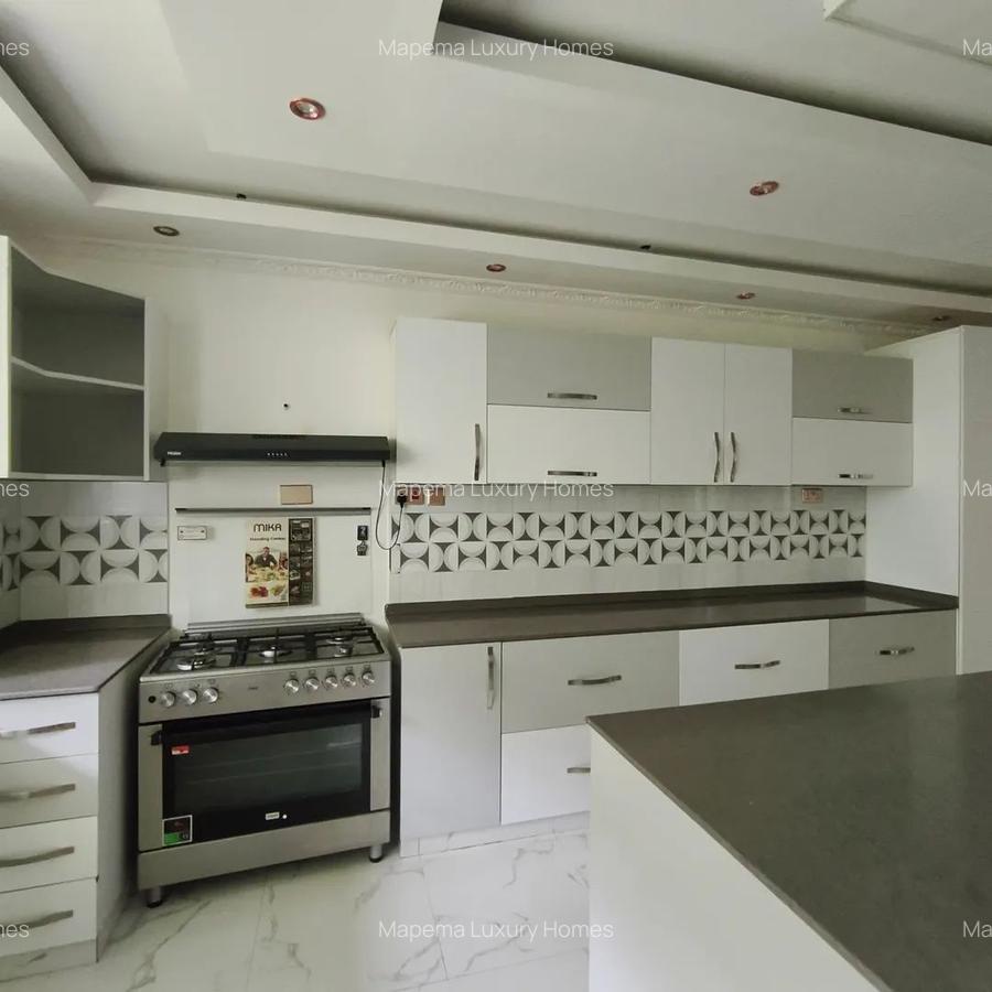 6 Bed House with En Suite at Karen Hub - 7