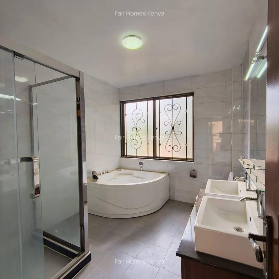 5 Bed Townhouse with En Suite at Chalbi Drive - 11