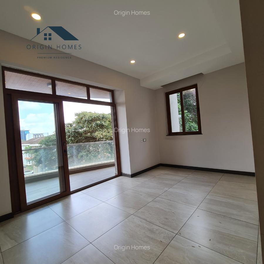 3 Bed Apartment with En Suite at General Mathenge - 12