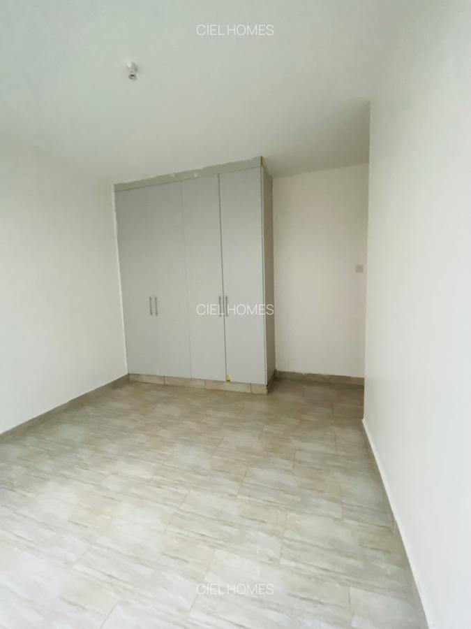 4 Bed Villa with En Suite at Eastern Bypass - 14