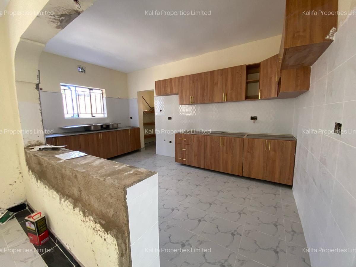 3 Bed House with En Suite in Kitengela - 10