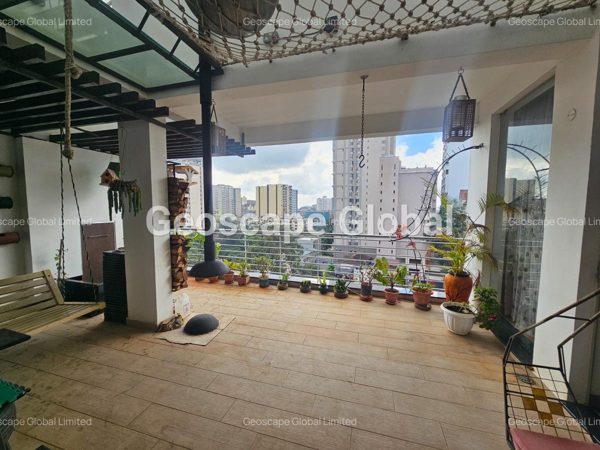 4 Bed Apartment with En Suite in Westlands Area - 3