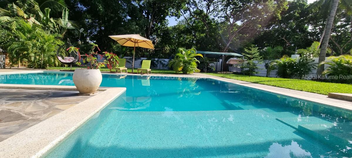 3 Bed Villa with En Suite at Mtwapa - 5