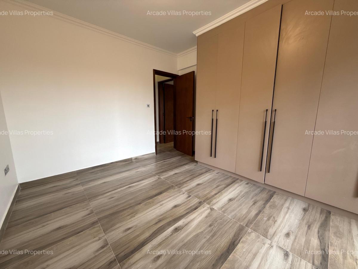 2 Bed Apartment with En Suite in Westlands Area - 10