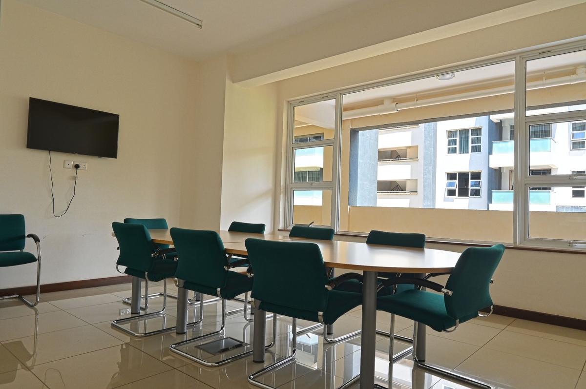 4 Bed Apartment with En Suite in General Mathenge - 17