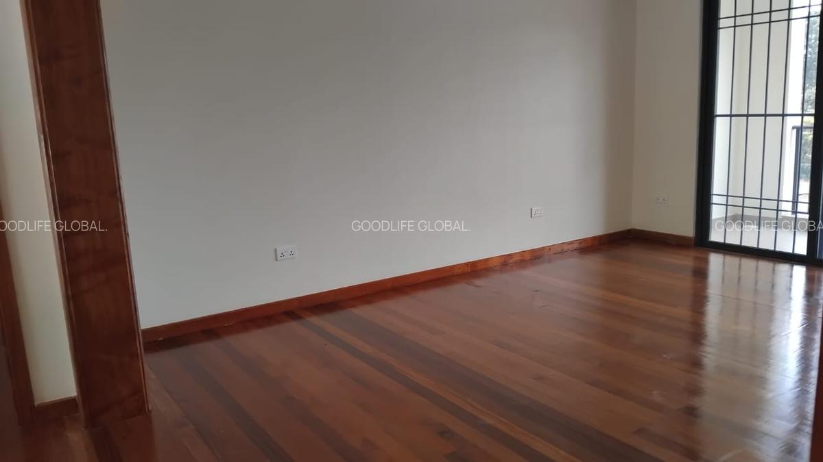 5 Bed House with En Suite at Loresho - 19