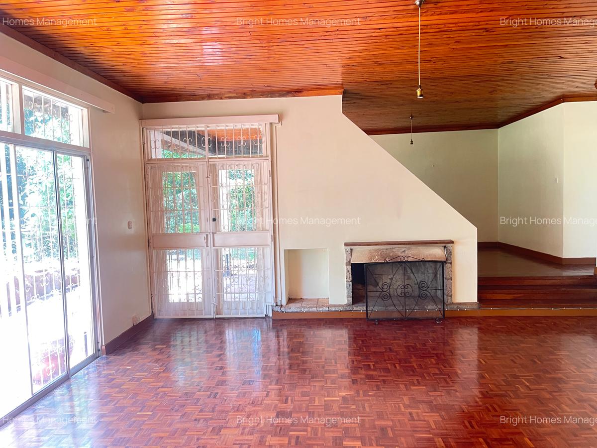 4 Bed House with En Suite in Loresho - 4