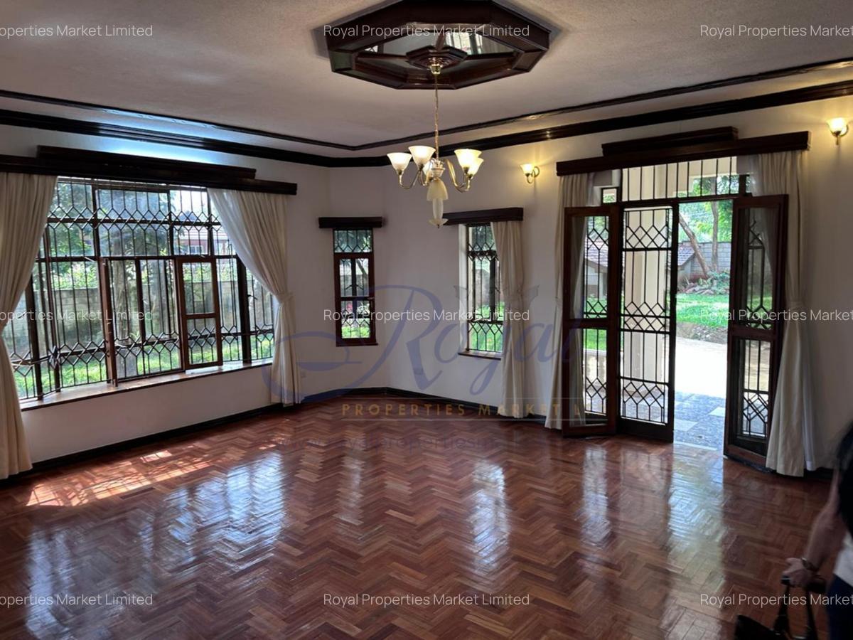 5 Bed House with En Suite in Runda - 6