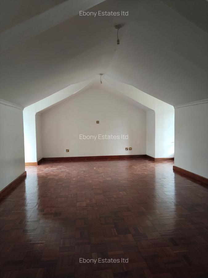 4 Bed Villa with En Suite in Kileleshwa - 9