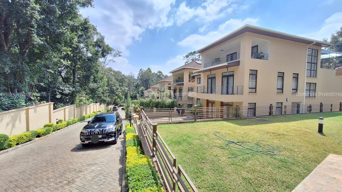 5 Bed Townhouse with En Suite at Chalbi Drive - 1