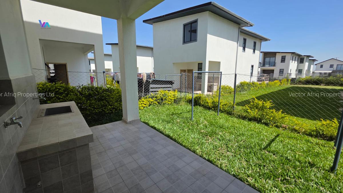 4 Bed Townhouse with En Suite in Ongata Rongai - 7