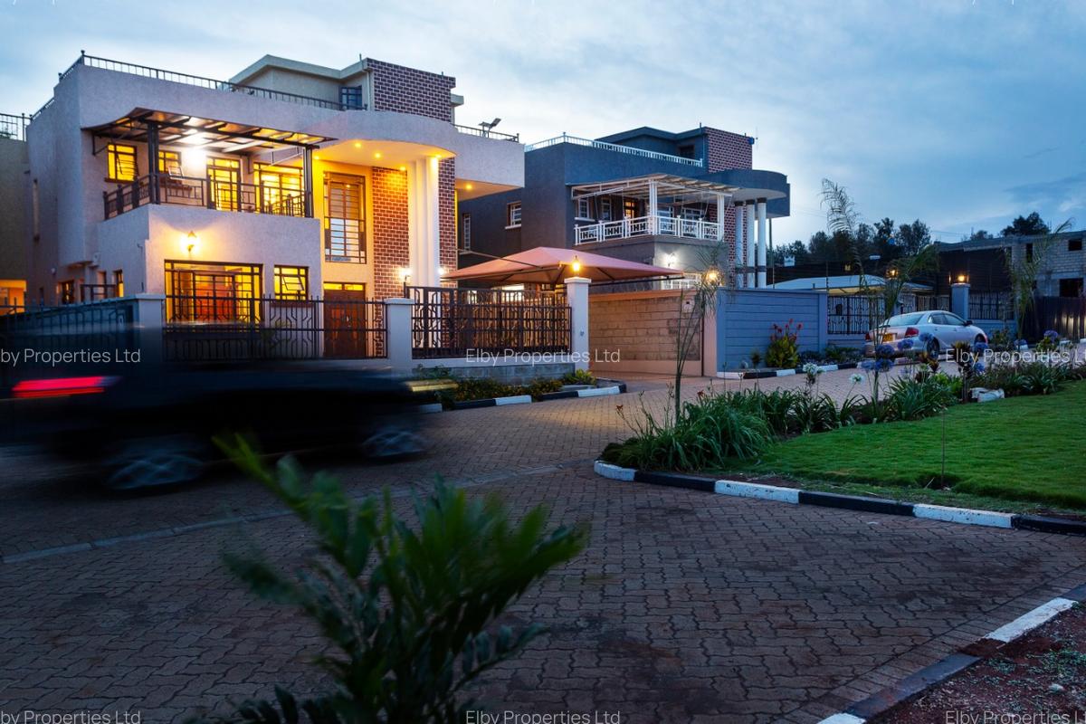 4 Bed House with En Suite in Ngong Road - 1