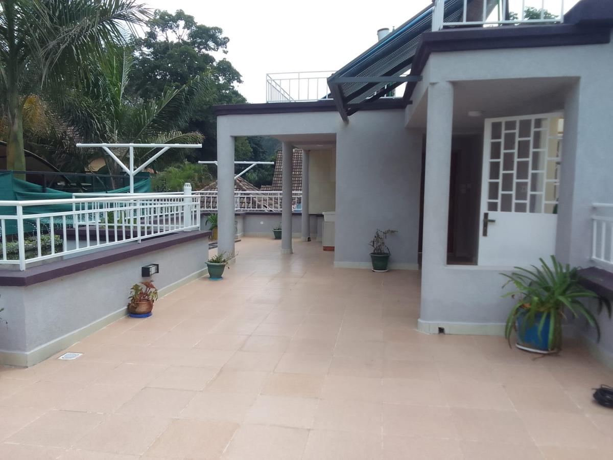 4 Bed Townhouse with En Suite in Westlands Area - 6