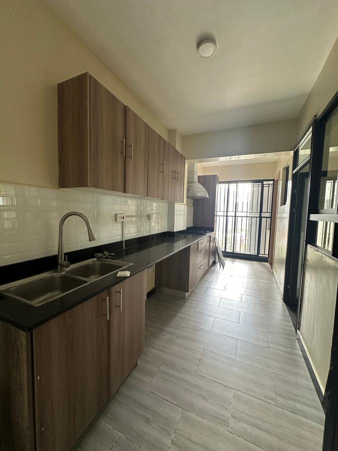 Serviced 5 Bed Apartment with En Suite in Lavington - 10