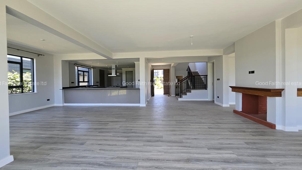 4 Bed Townhouse with En Suite in Kiambu Road - 4