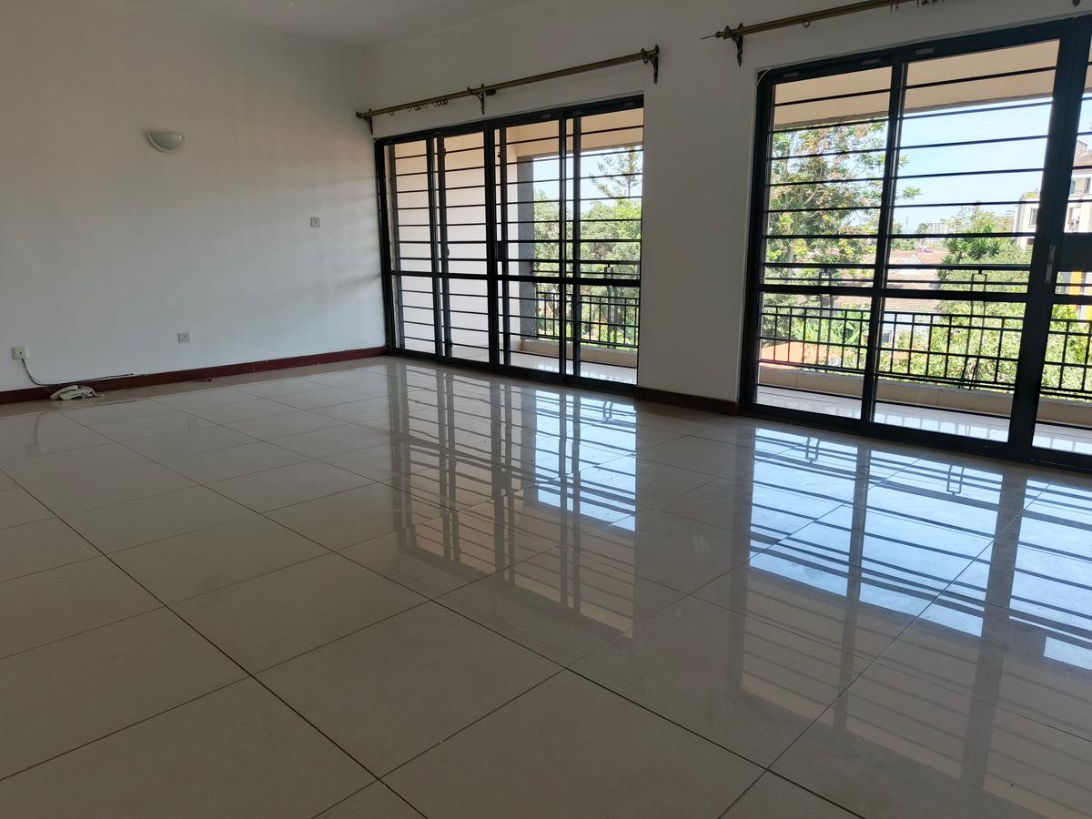 2 Bed Apartment with En Suite in Rhapta Road - 5