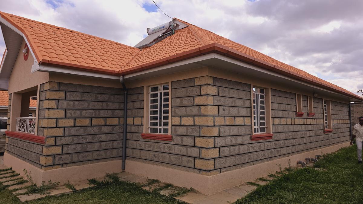 4 Bed House with En Suite in Kitengela - 2