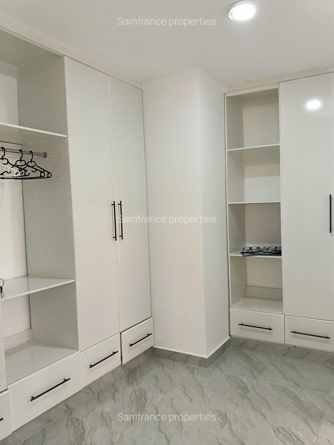 4 Bed Villa with En Suite at Beach Road - 4