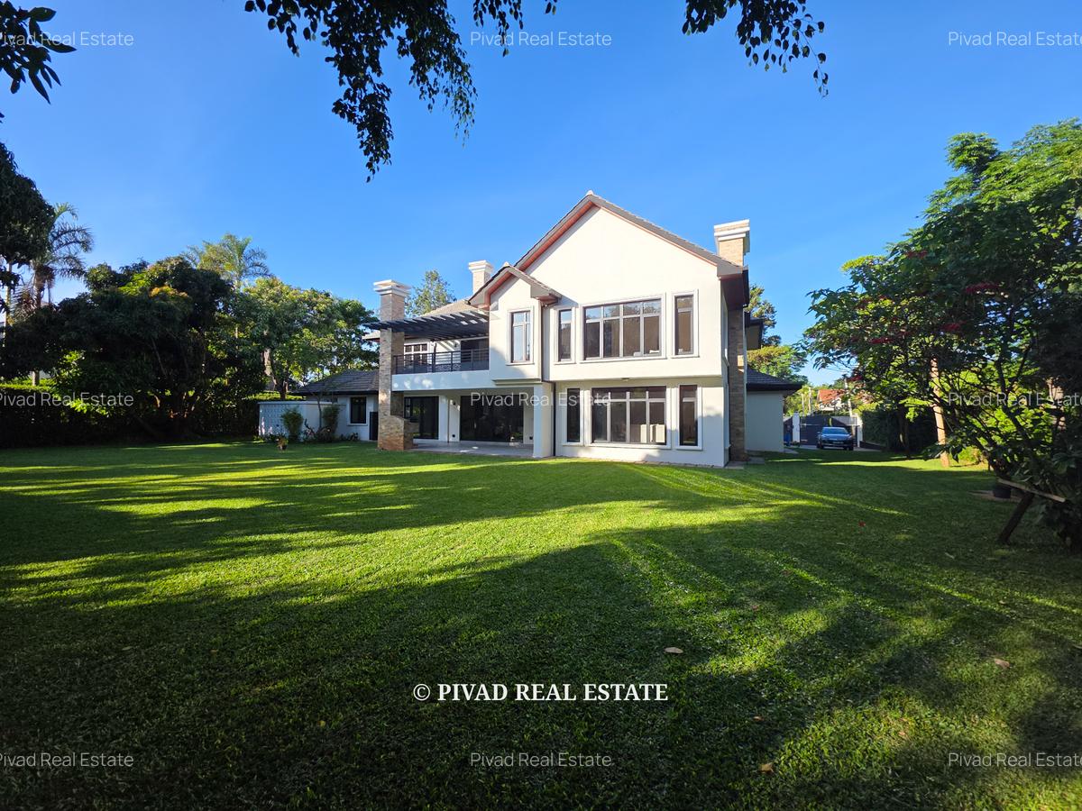 5 Bed House with En Suite in Runda - 16