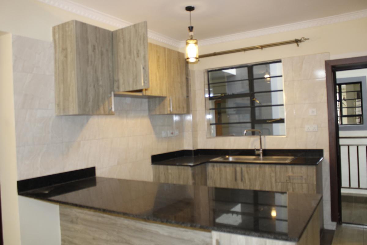 1 Bed Apartment with En Suite in Jamhuri - 3