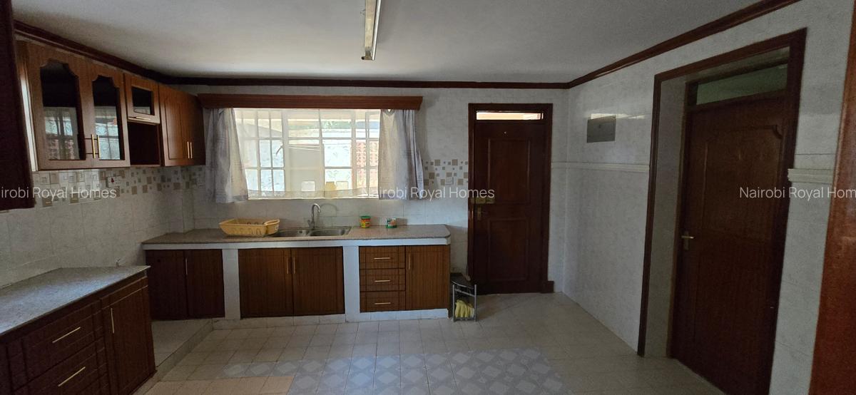 5 Bed House with En Suite at Eliud Mathu - 12