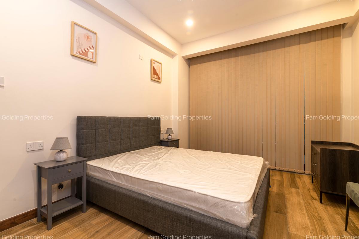 2 Bed Apartment with En Suite at Peponi Road - 15