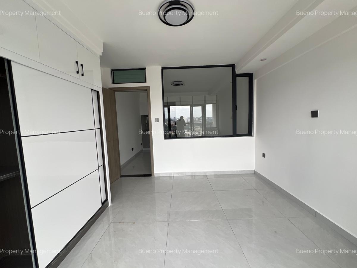 1 Bed Apartment with En Suite in Westlands Area - 6