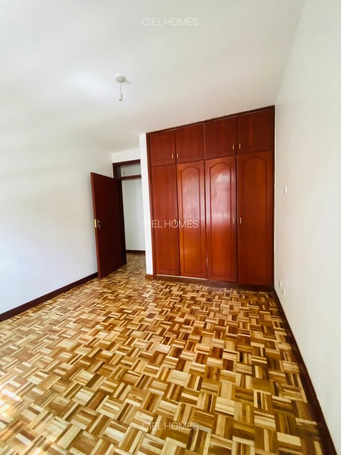 3 Bed Apartment with Swimming Pool at Chania Avenue - 16