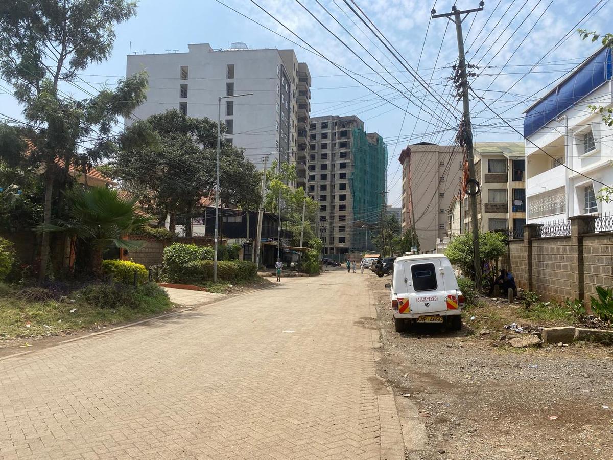 6,502 ft² Land at Nairobi West - 2