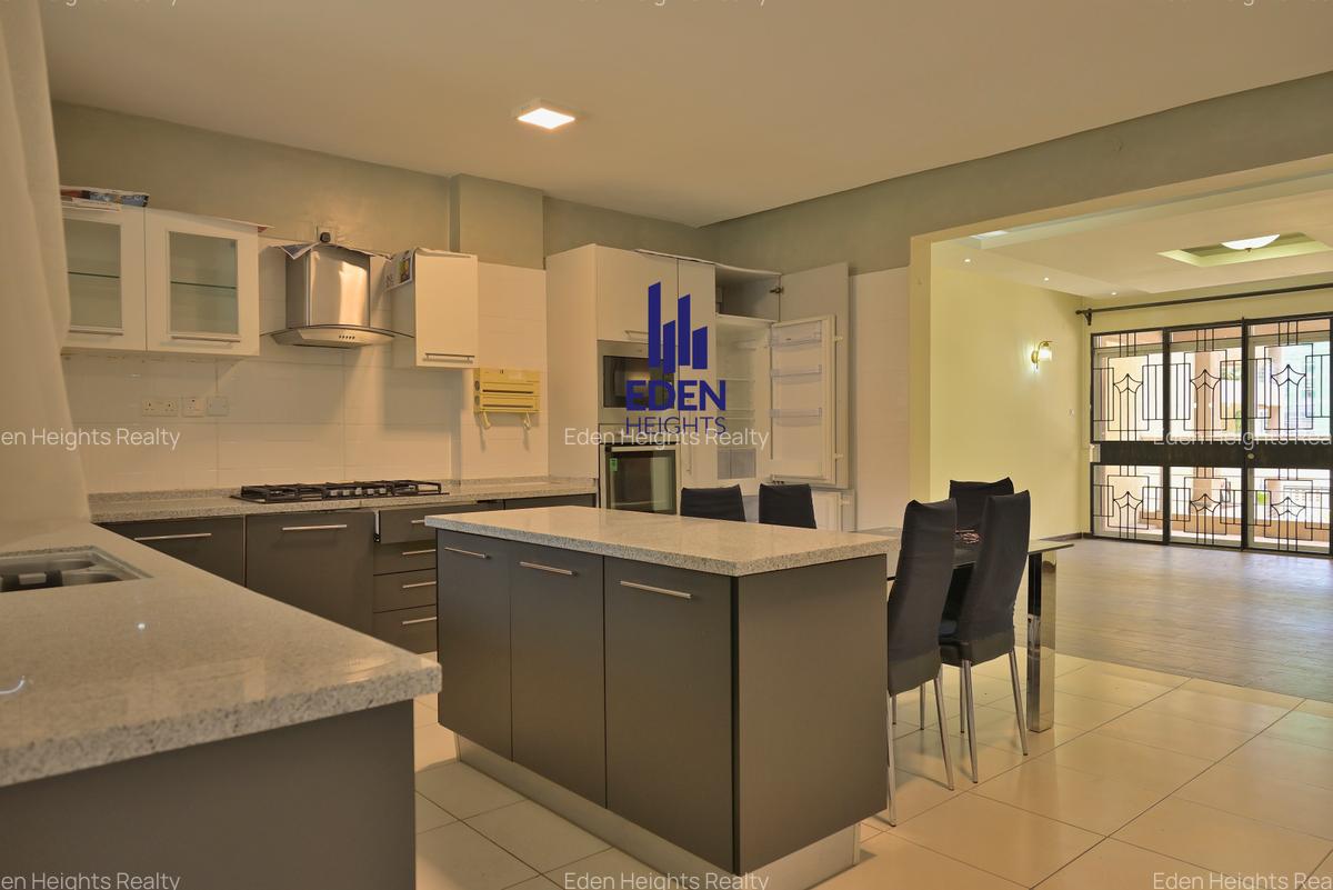 3 Bed Apartment with En Suite in Westlands Area - 4