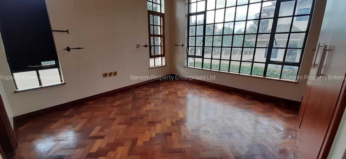 4 Bed Townhouse with En Suite in Runda - 10