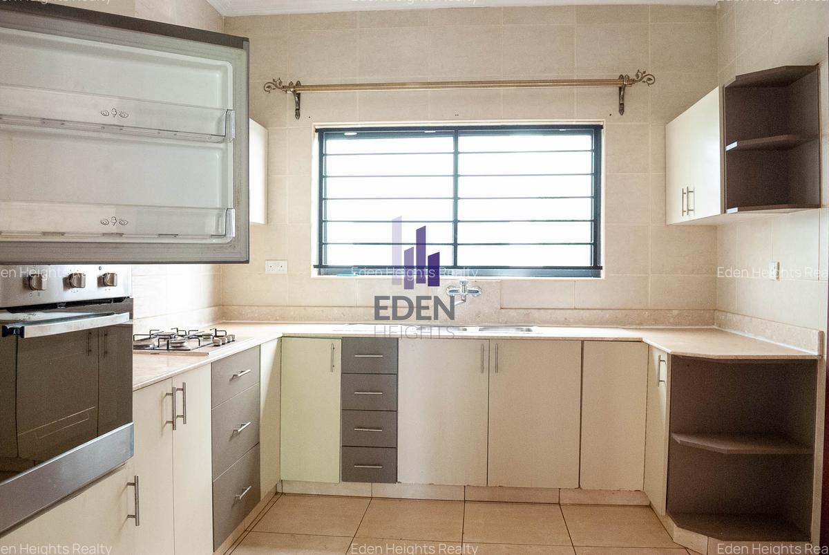 2 Bed Apartment with En Suite at Mvuli Road - 5