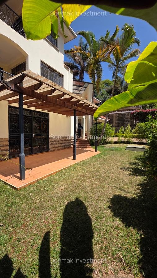 4 Bed Townhouse with En Suite at Nairobi. - 1