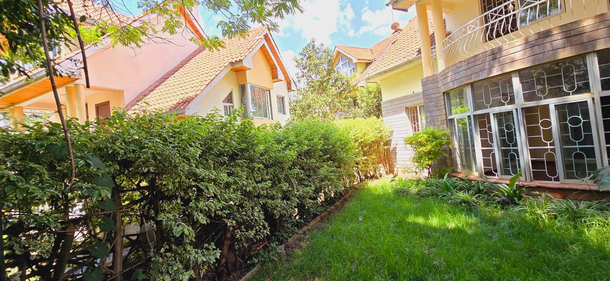 5 Bed Townhouse with En Suite at Nyeri Road - 4