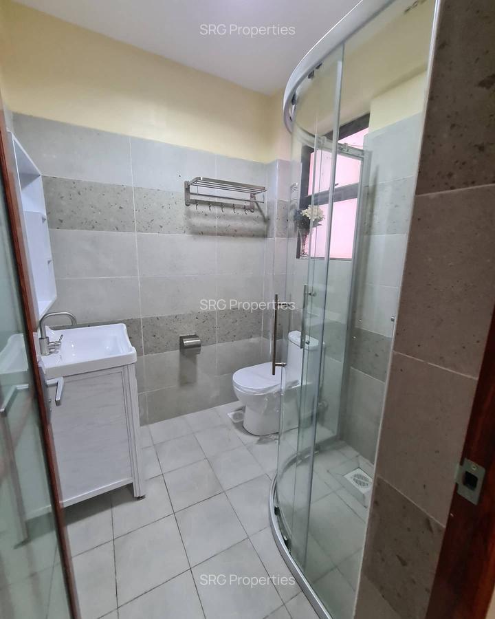 3 Bed Apartment with En Suite in Lavington - 2