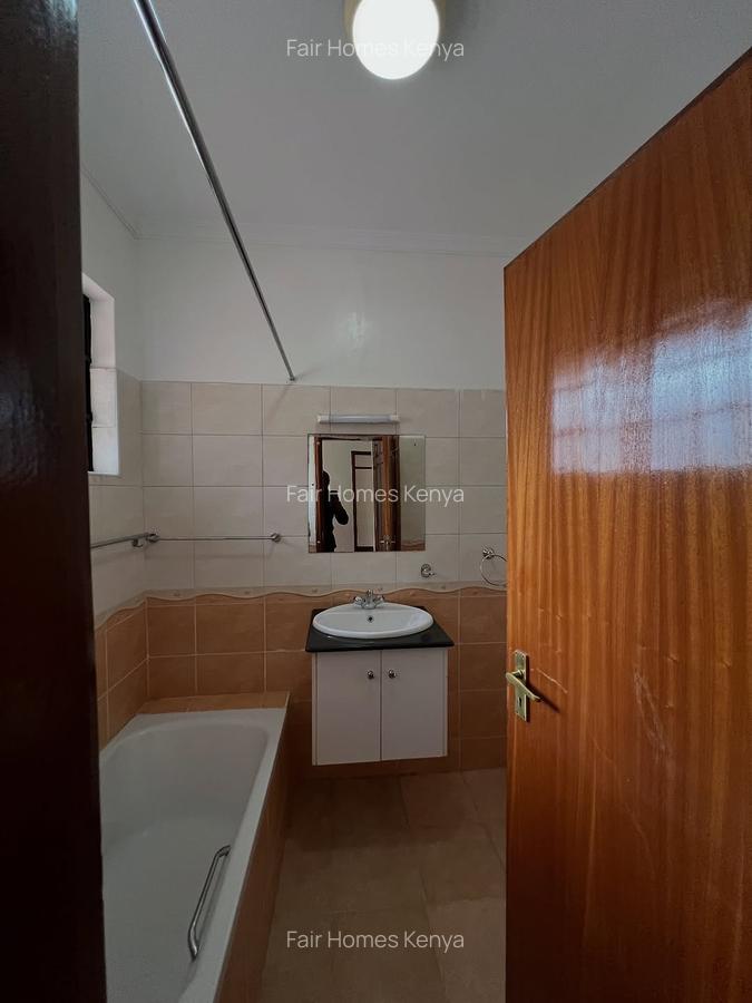 5 Bed Townhouse with En Suite at Kaputei Gardens - 5