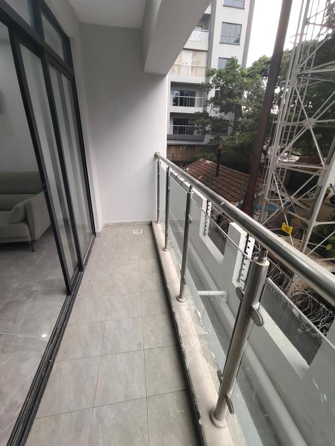 Serviced 1 Bed Apartment with Gym in Lavington - 5