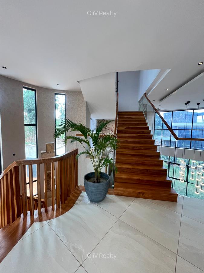 4 Bed Villa with En Suite in Loresho - 11