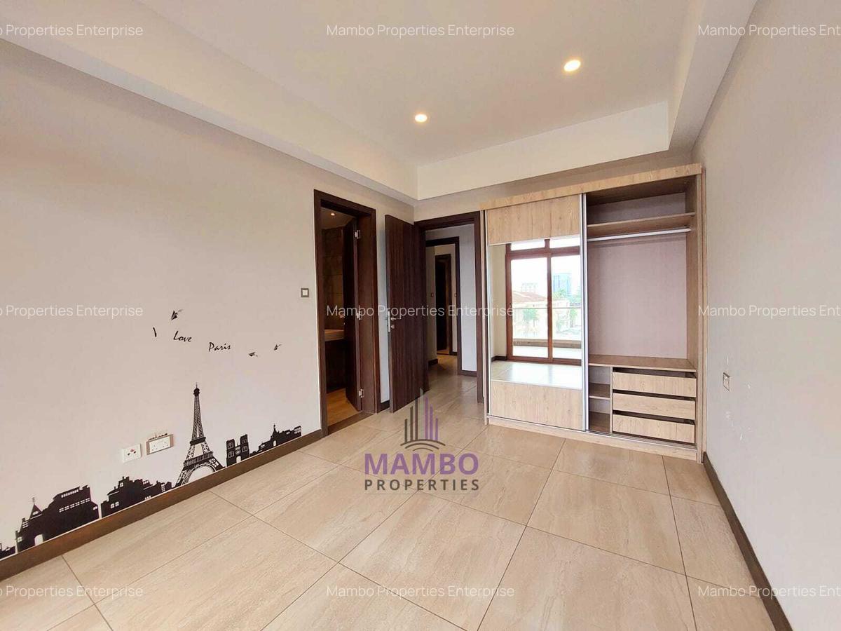 3 Bed Apartment with En Suite at General Mathenge - 14